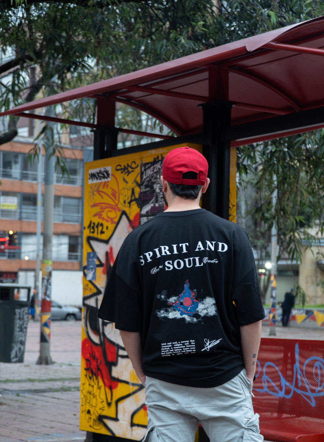Camiseta Oversize Spirit and Soul Negro