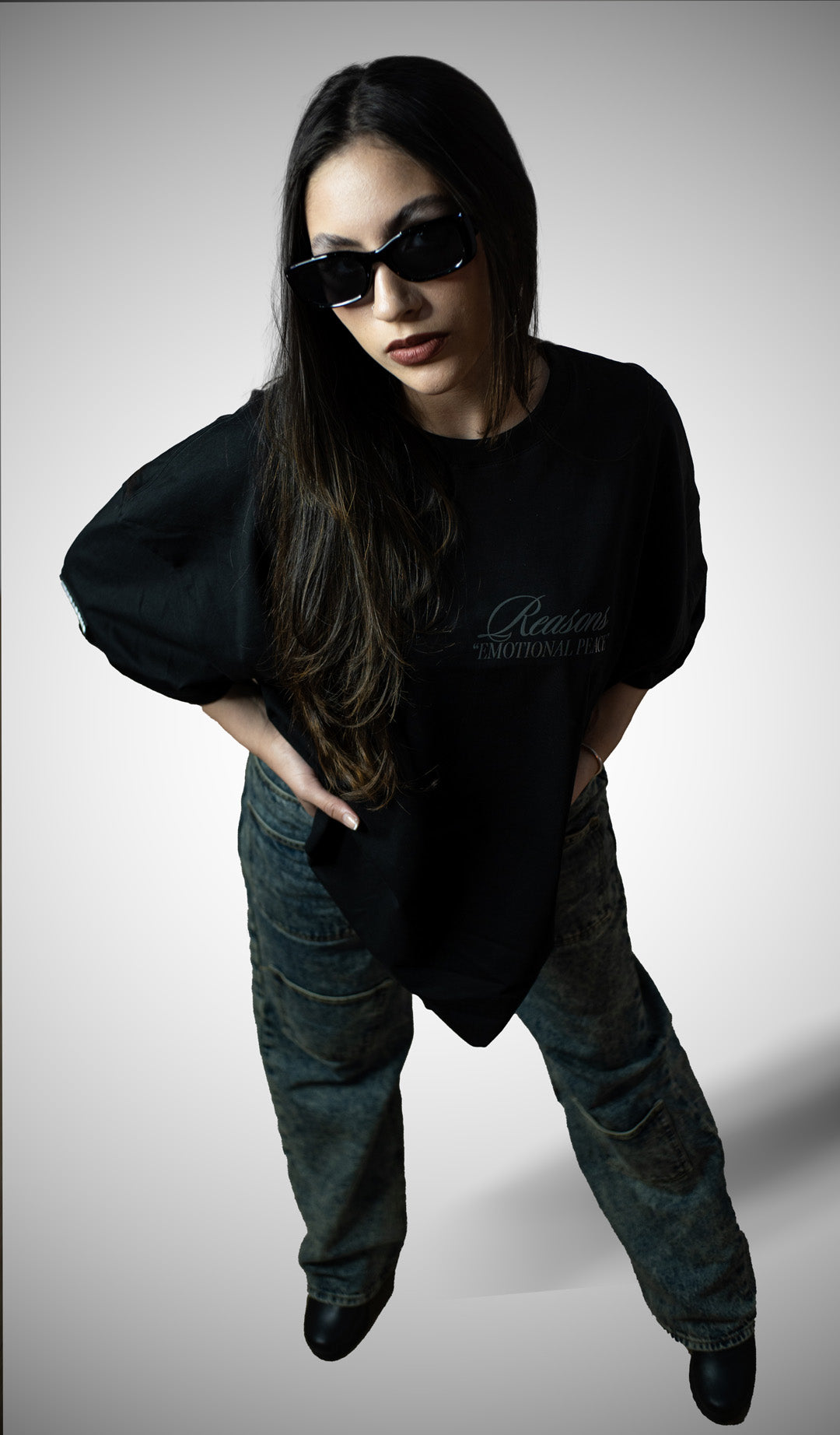 Camiseta Oversize Emotional Peace Negro-Azul