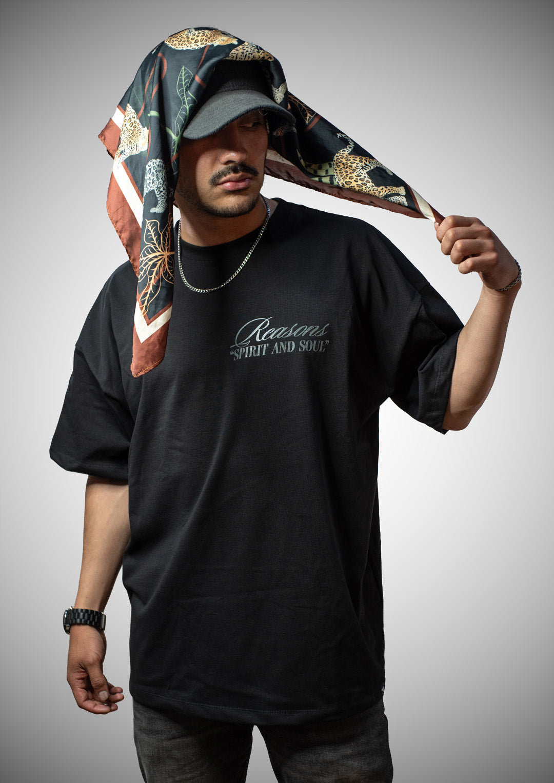 Camiseta Oversize Spirit and Soul Negro
