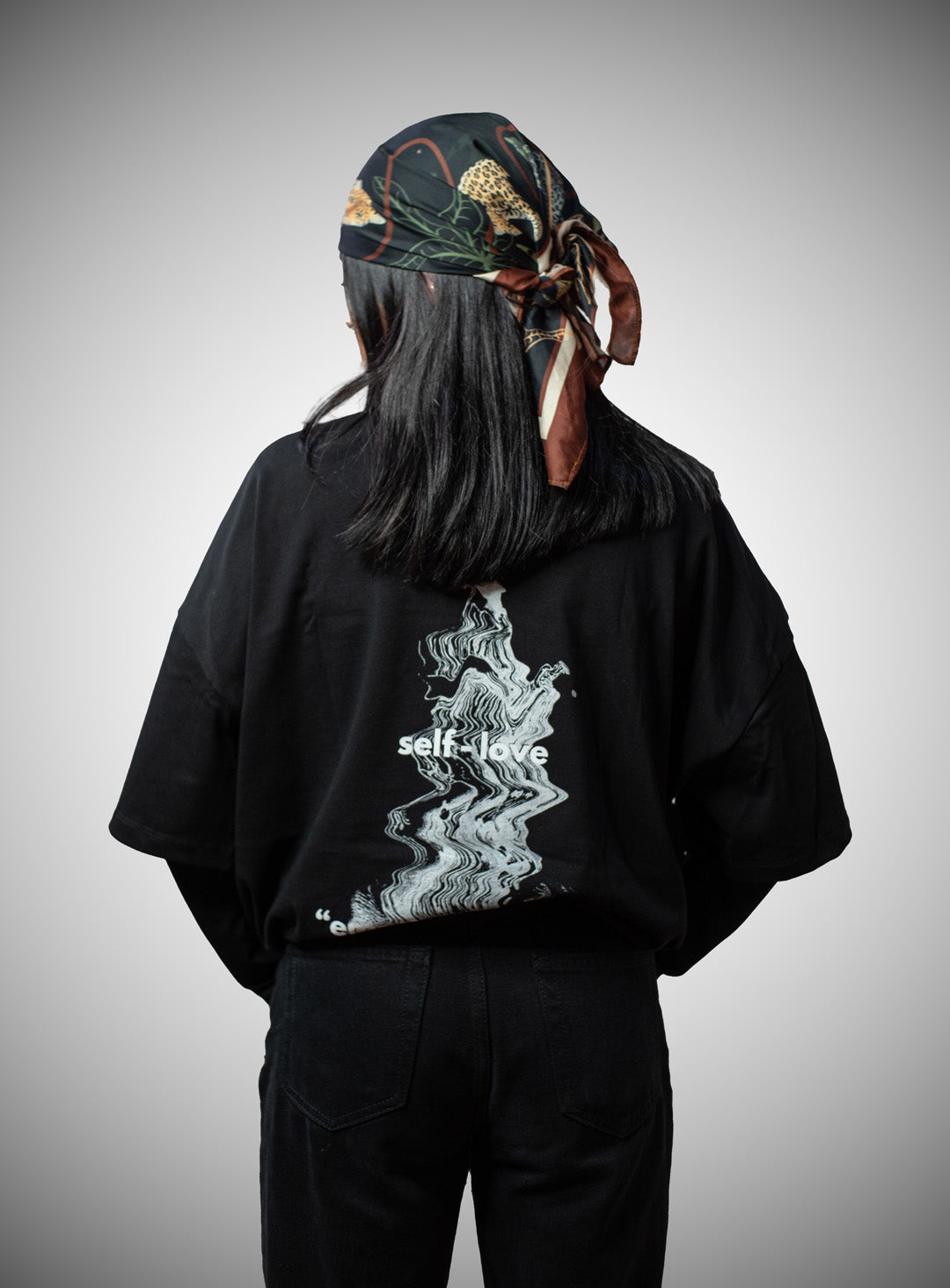 Camiseta Oversize Emotional Peace Negro